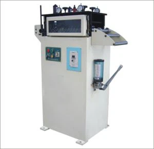 Máquina enderezadora de bobinas de metal